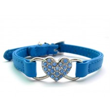 Ошейник для кошек с бриллиантовым сердцем, натуральная кожа ДиАнКари, 1*25 см. (арт. CL002-4) Ошейник для кошек с бриллиантовым сердцем, натуральная кожа ДиАнКари, 1*25 см. (арт. CL002-4)